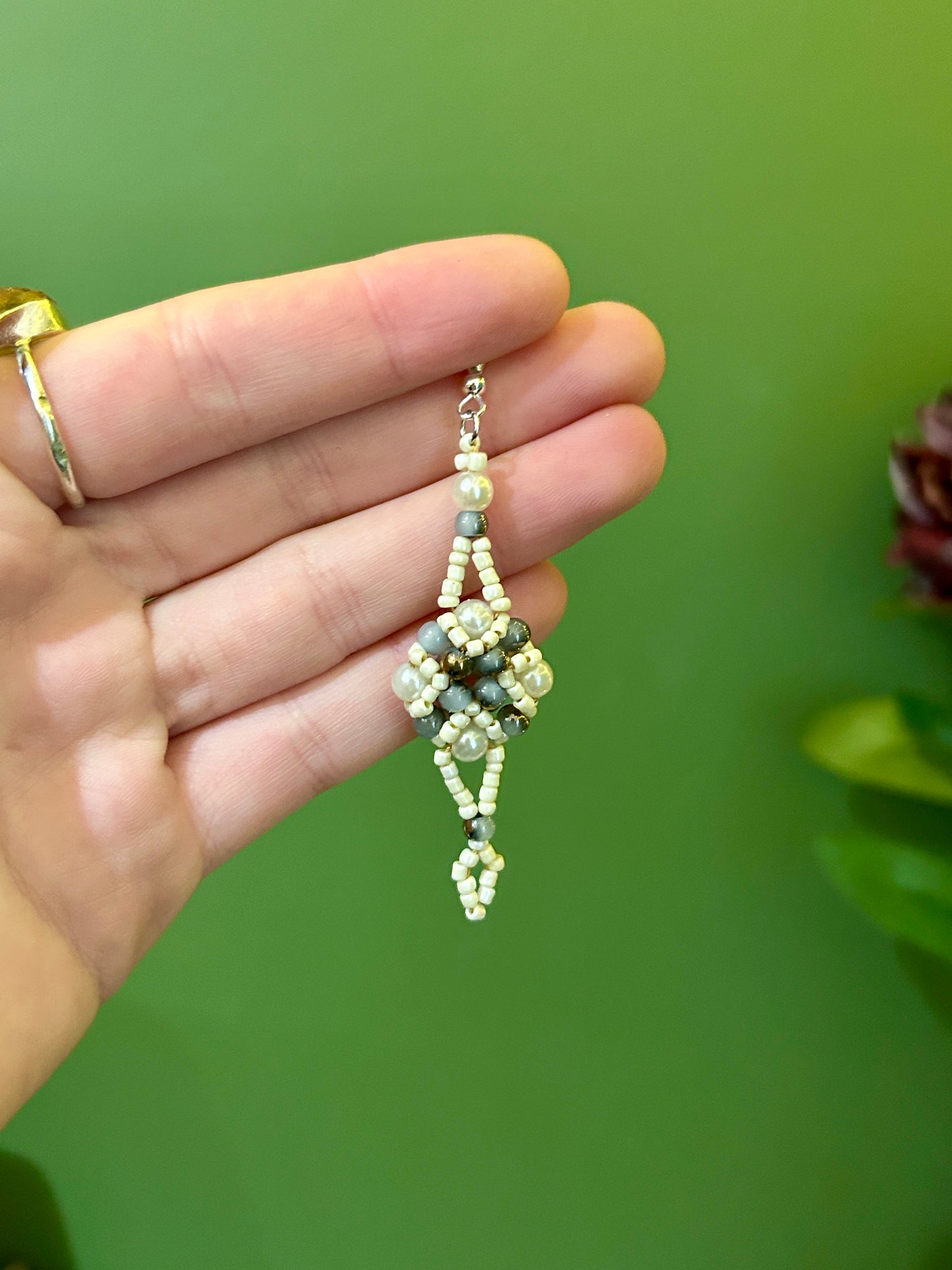 HANDMADE VICTORIANA INSPIRED BEADED EARRINGS | CREAM AND GOLDEN BLUE DROPS