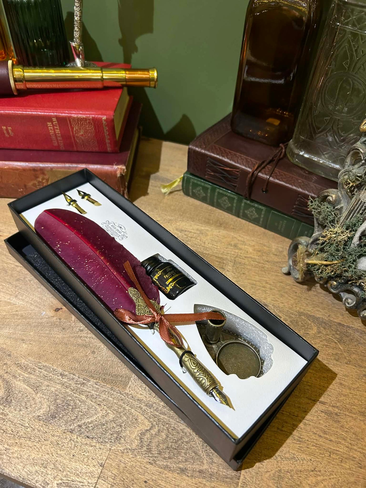 BOXED FOUNTAIN QUILL SET | SPECKLED BURGUNDY