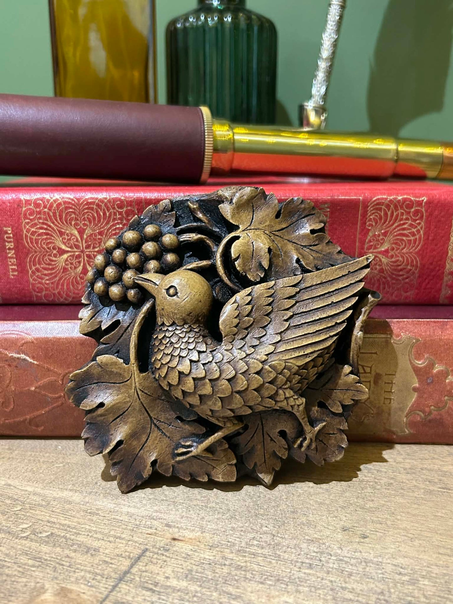 MEDIEVAL CARVINGS | BIRD PECKING GRAPES