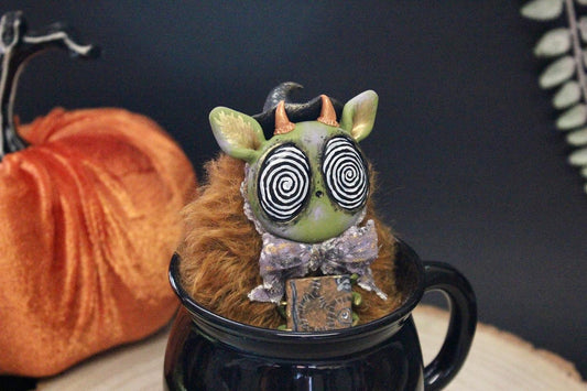 Winnie the teacup critter