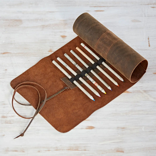 ROLL UP LEATHER PENCIL / PAINTBRUSH CASE