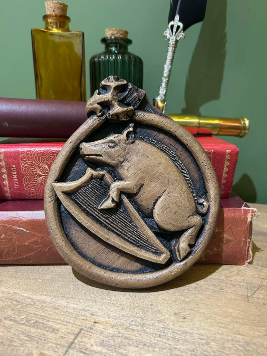 MEDIEVAL CARVING | PIG PLAYING HARP