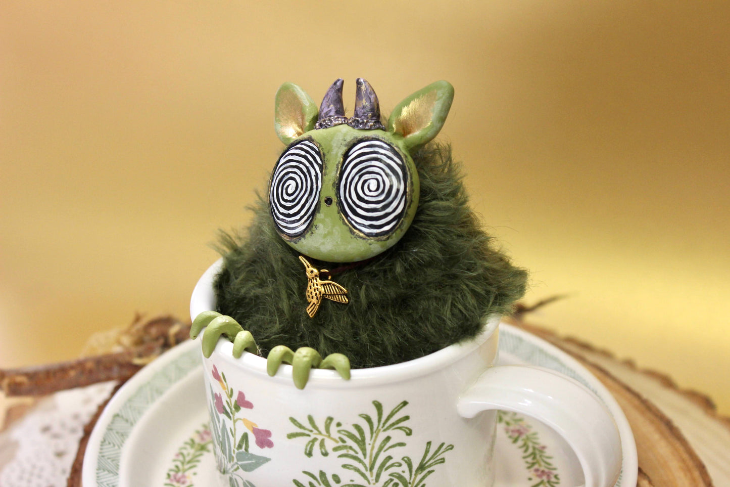 Birdie the Teacup Critter