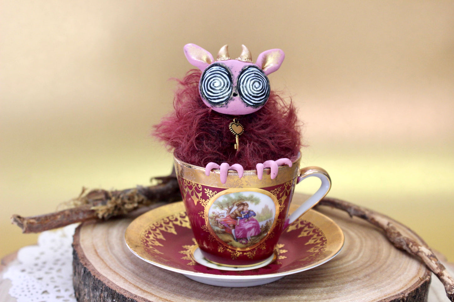Priscilla the Teacup Critter