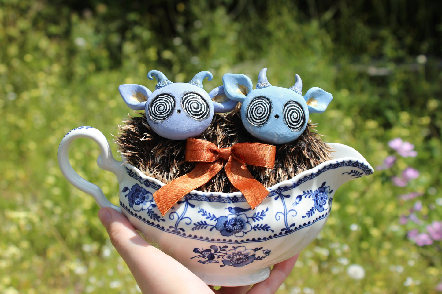 Mabel and Maude the Teacup Critters
