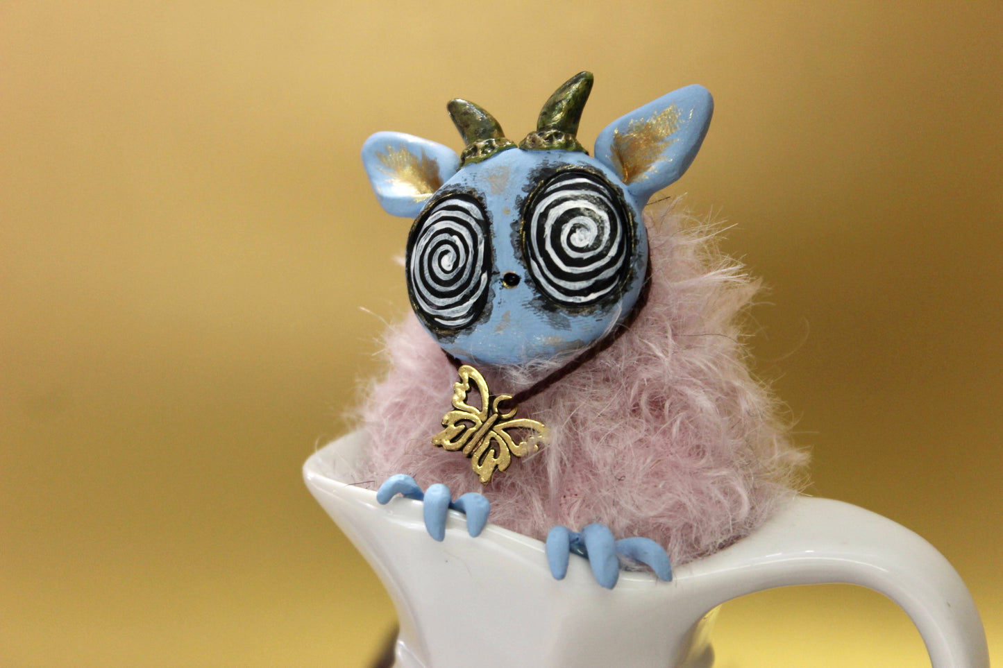 Agatha the Teacup Critter