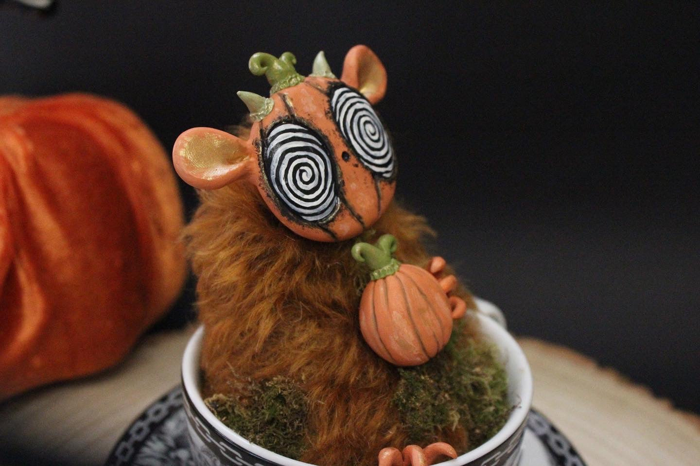 Pumpkin Pie The Teacup Critter