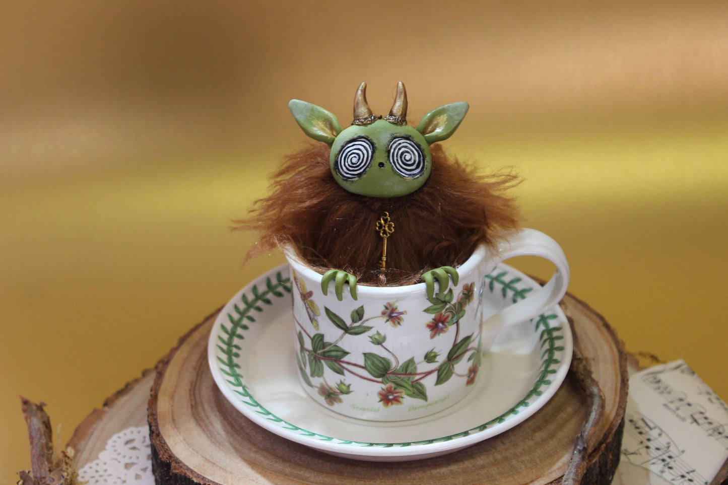 Acorn the Teacup Critter