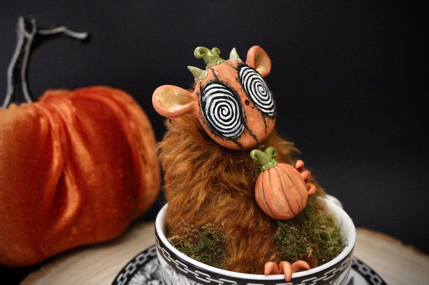 Pumpkin Pie The Teacup Critter