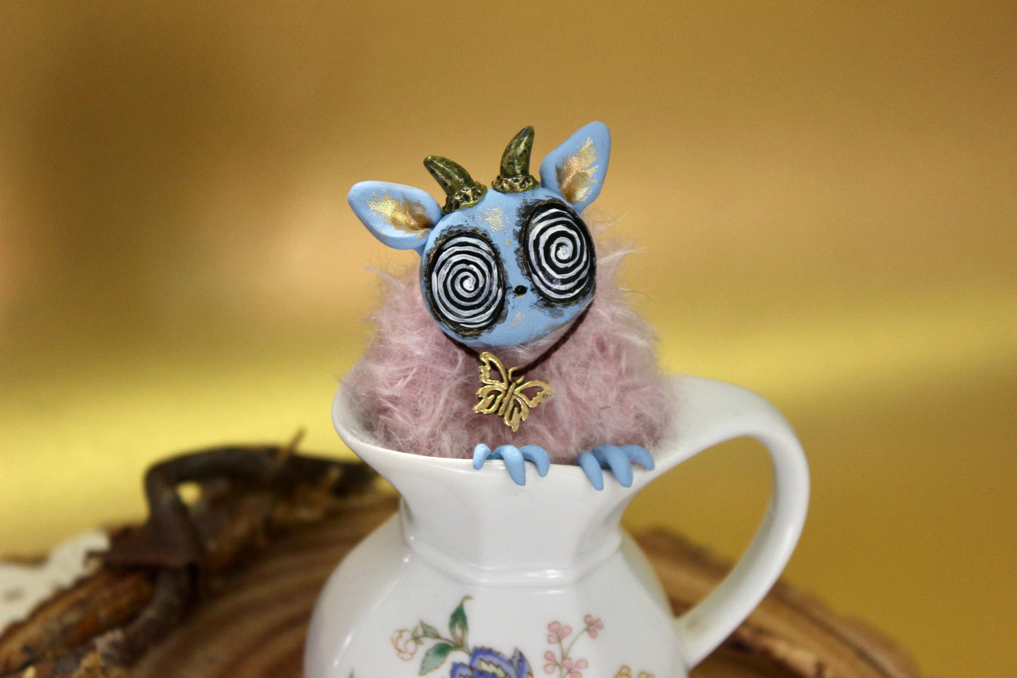 Agatha the Teacup Critter