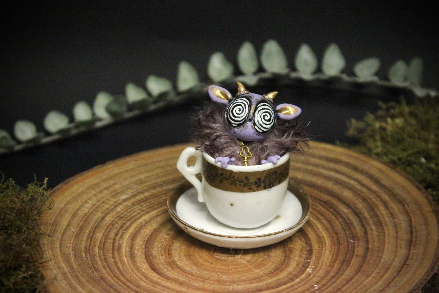 Merrit the Teacup Critter