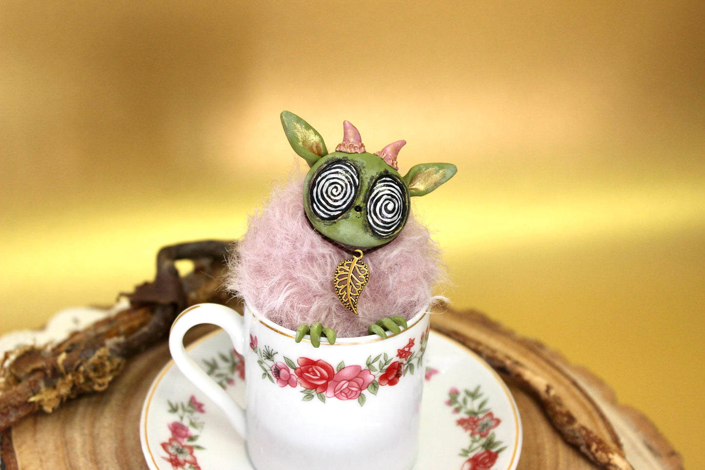 Audrey the Teacup Critter