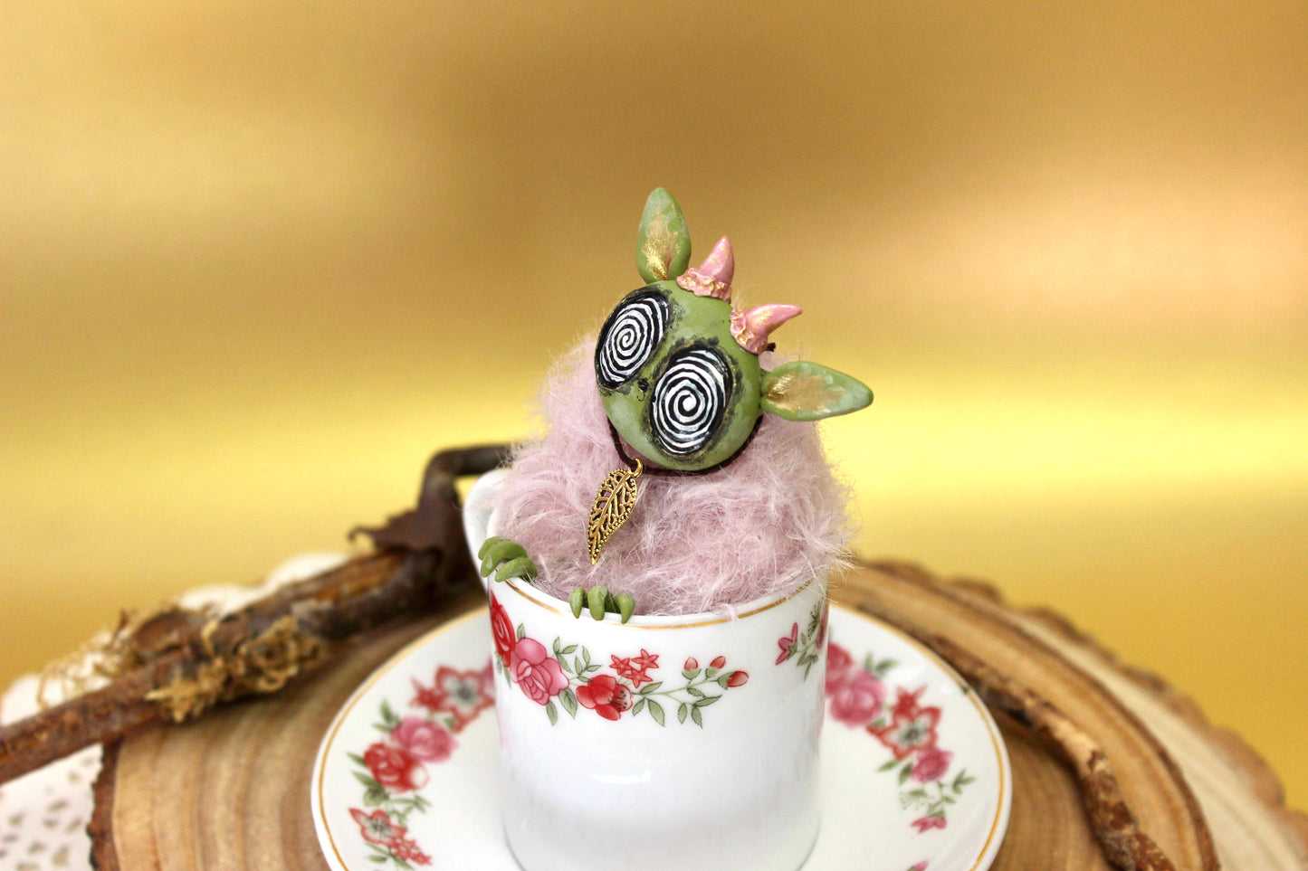 Audrey the Teacup Critter